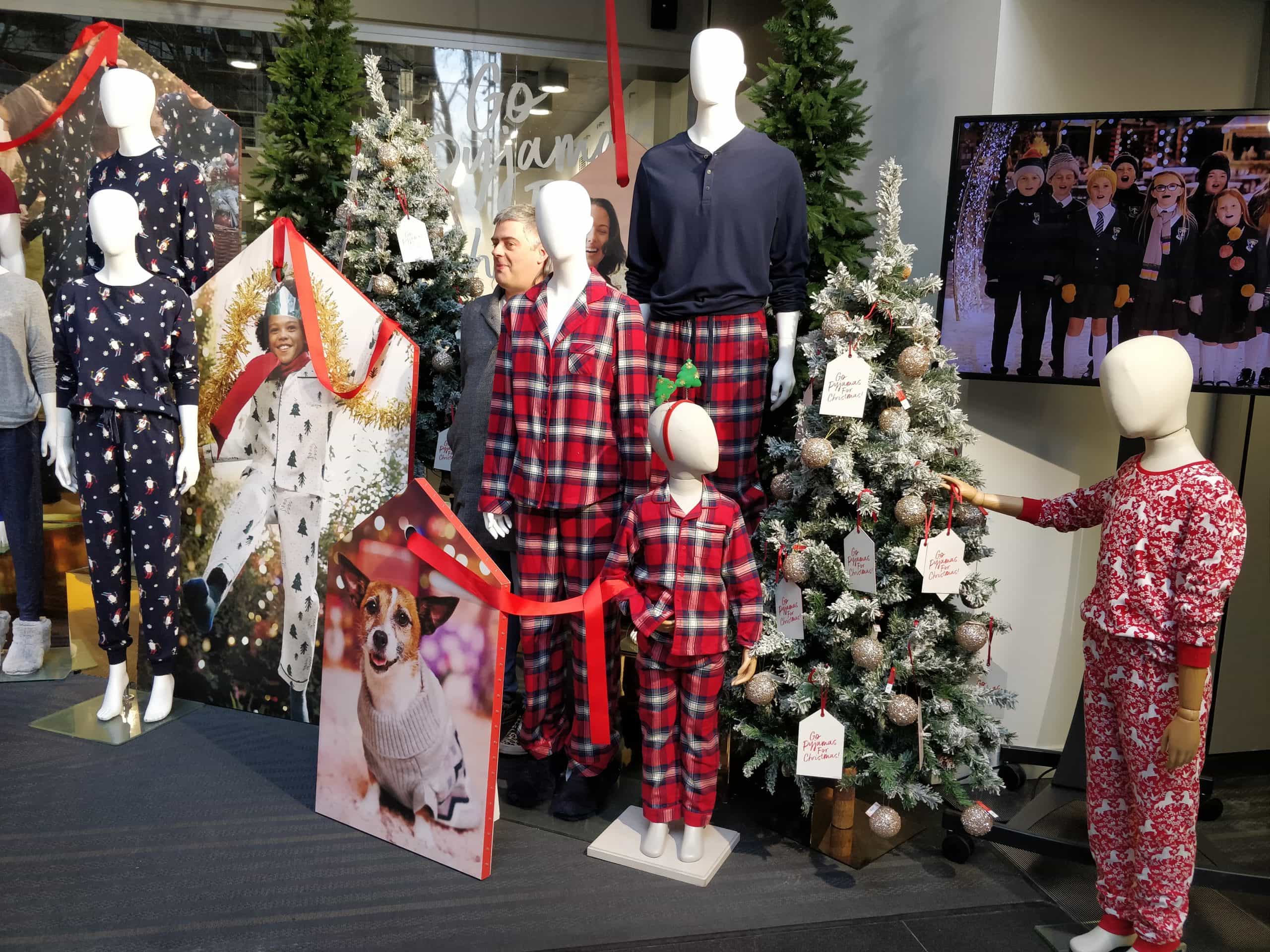 Cover Image for Not Enough Friends? Or Too Many Friends?