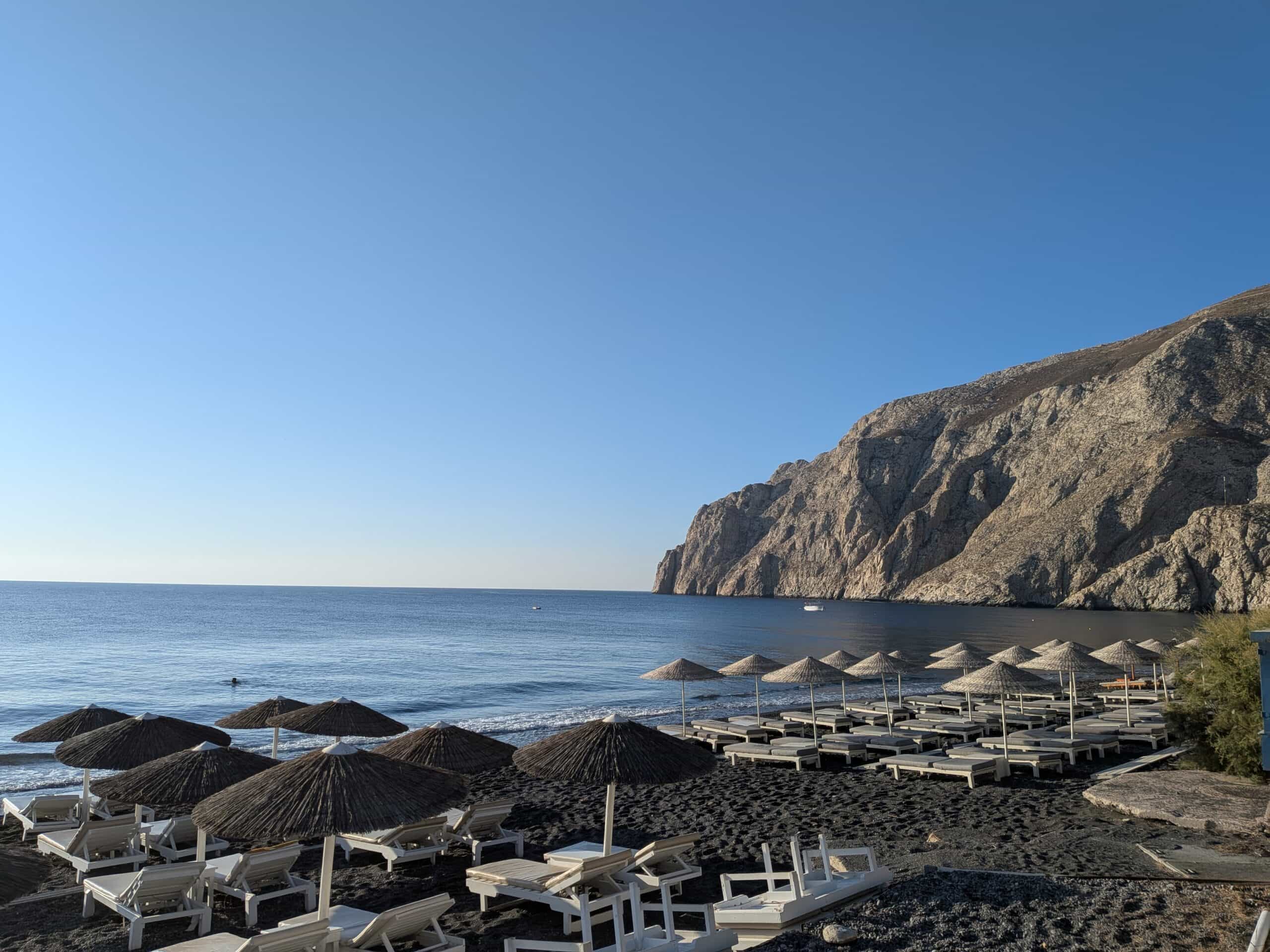 Cover Image for James Went To Santorini